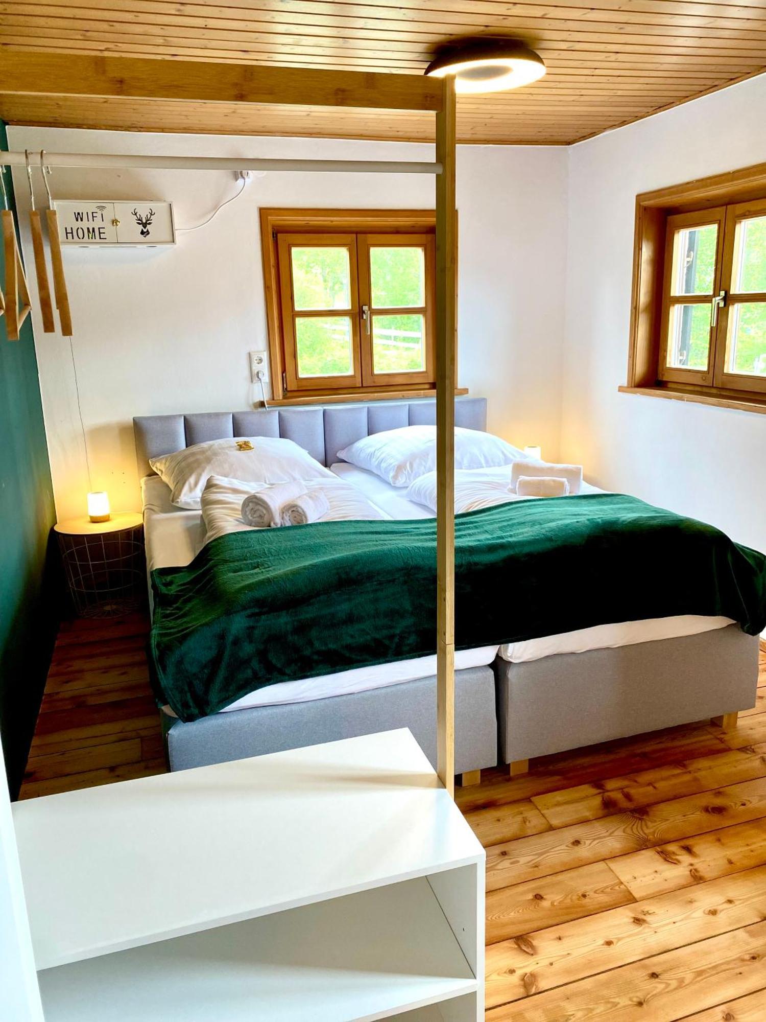 Apartment Breitenstein In Historischem Bauernhaus Fischbachau Esterno foto