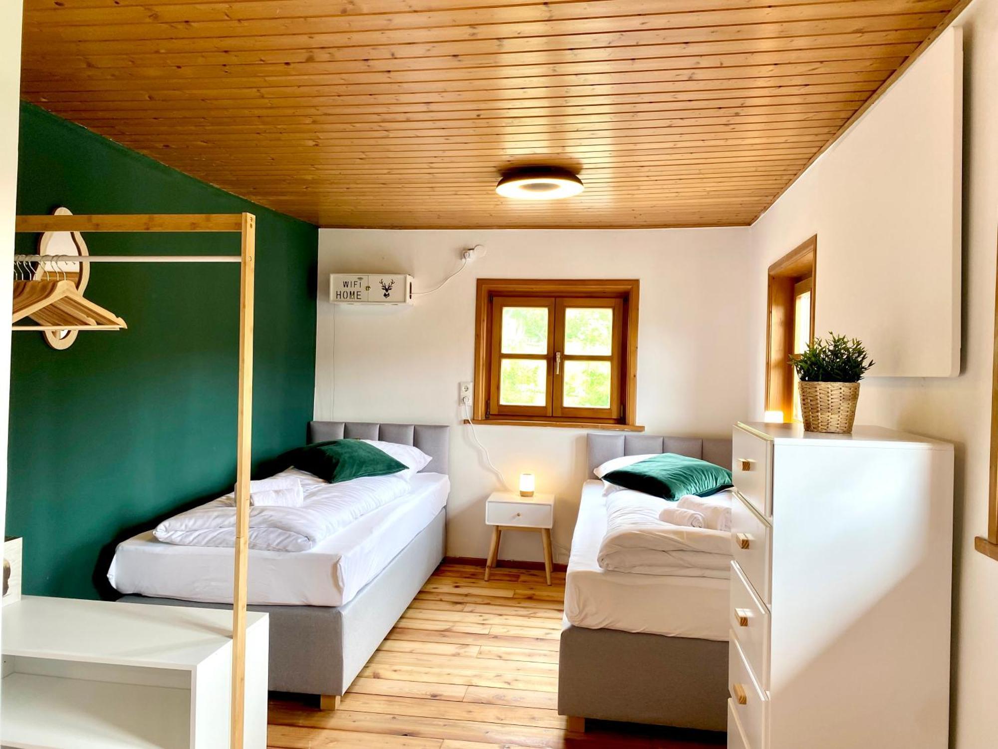 Apartment Breitenstein In Historischem Bauernhaus Fischbachau Esterno foto
